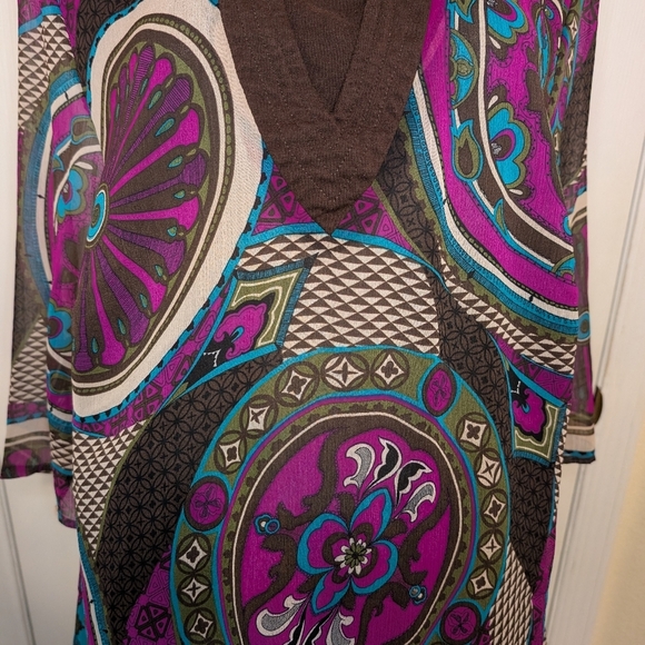 Maggie Barnes Women's XL 14/16 Blouse 3/4 Sleeve Geometric Brown Fuchsia V-Neck - Picture 2 of 7